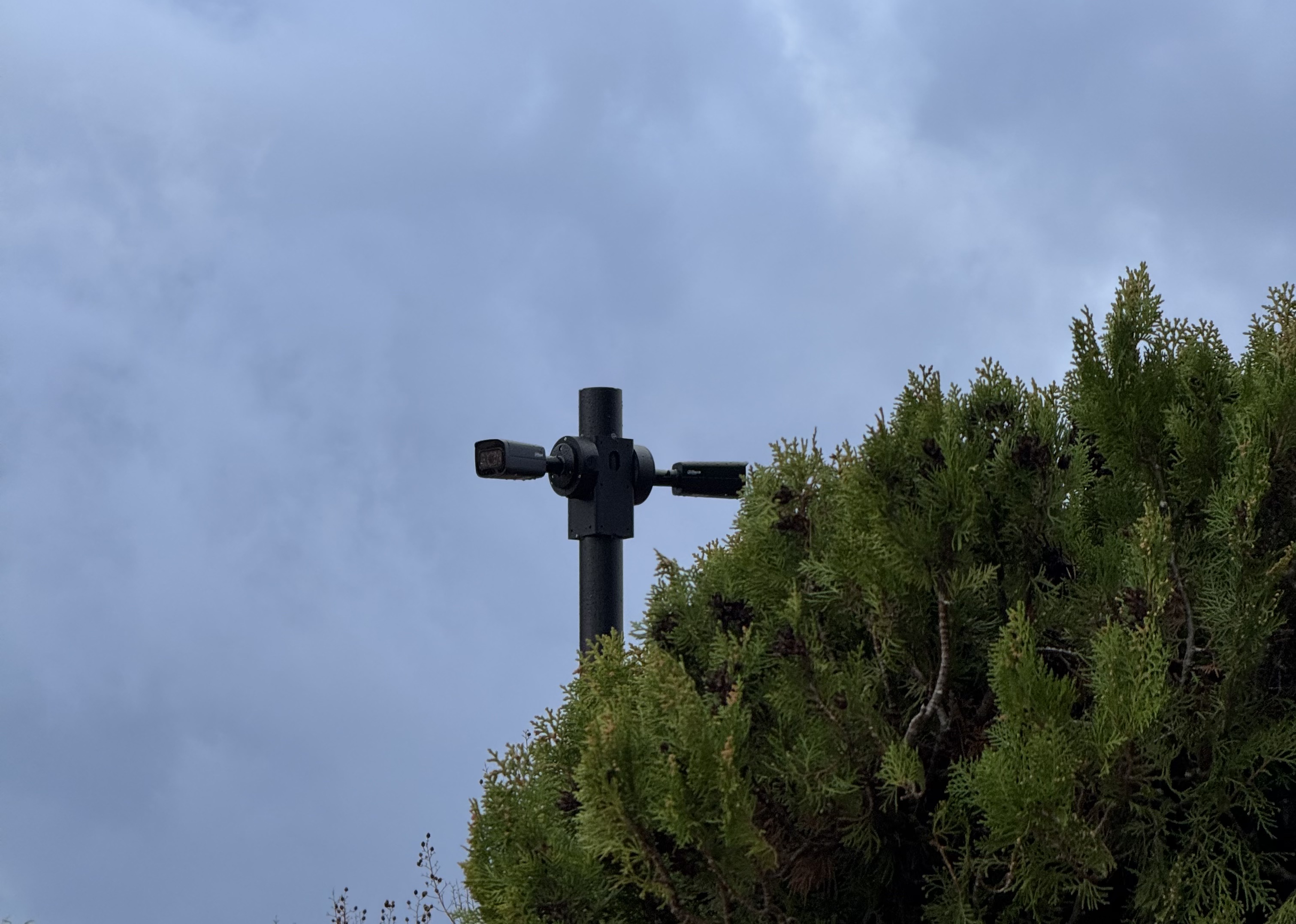 caméra surveillance le pradet 83